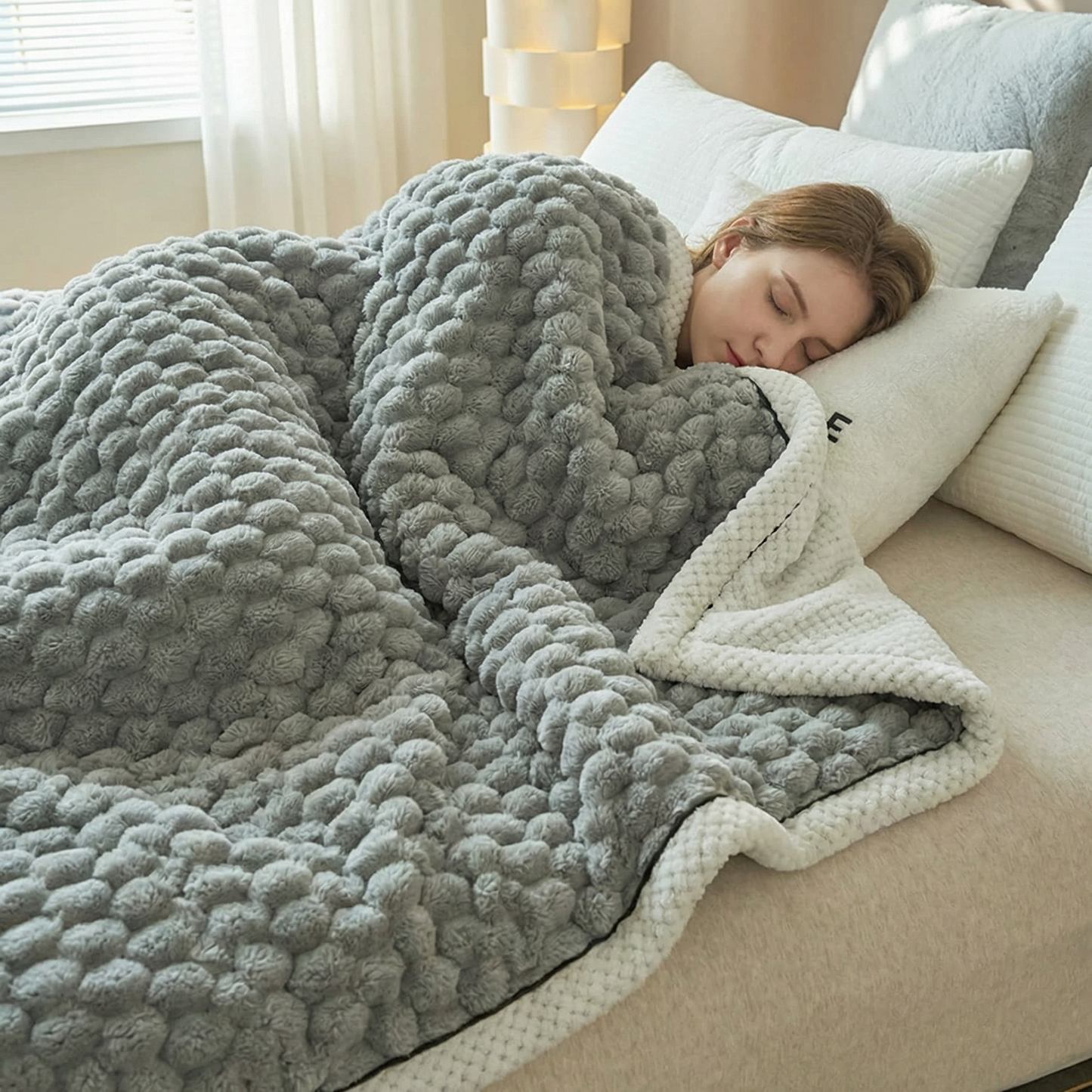 Thermadream™ - Lekki i Ciepły Koc dla Głębokiego Snu